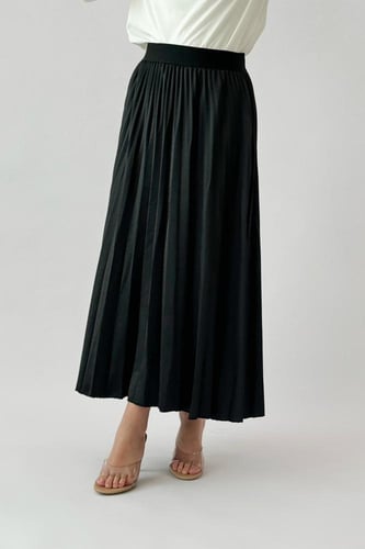 تنوره بمظهر ساتاني بليسيه لون اسود