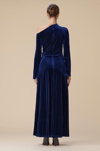 فستان سهرة كحلي طويل أوف شولدر