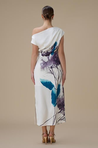 فستان ميدي أوف شولدر بطبعة زهور