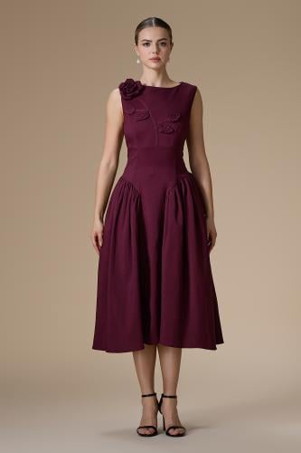 فستان برغندي ميدي بدون اكمام