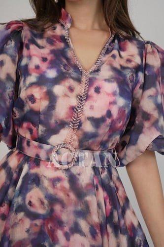 فستان ميدي بأكمام بف لون كحلي