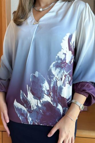 بلوزة ساتان امبريه لون ازرق