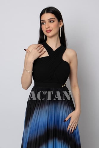 فستان ميدي مموج بكسرات