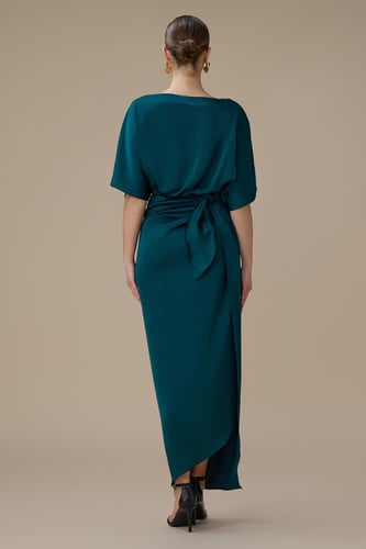 فستان طويل تركواز بدرابيه جانبي