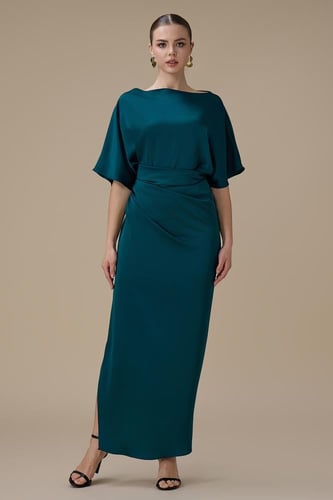 فستان طويل تركواز بدرابيه جانبي