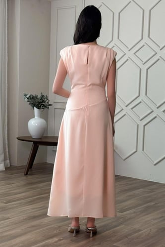 فستان درابيه بتأثير ثنيات لون برتقالي فاتح