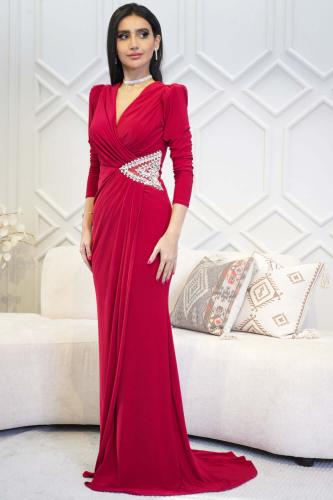 فستان ماكسي بفصوص من الجنب لون احمر