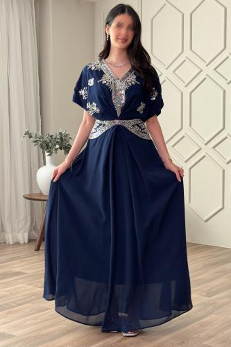 جلابية شيفون مزينة بترتر لون كحلي