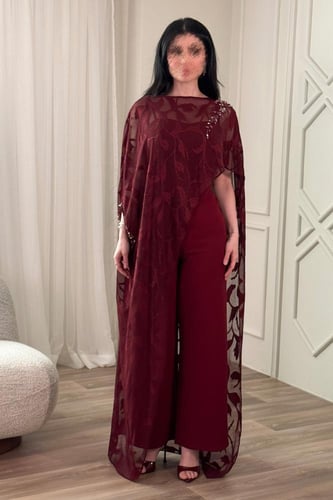 جمبسوت قطعتين برداء شيفون لون عنابي