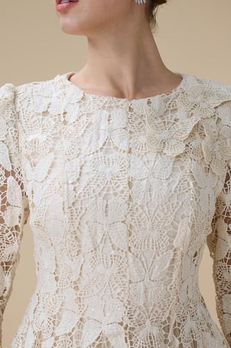 فستان دانتيل طويل سكري بليسيه