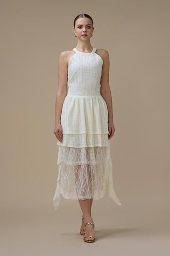 فستان سكري دانتيل ميدي بحمالات رقبة عالية وتنورة م...