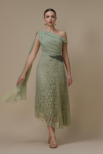 فستان دانتيل ميدي اخضر بكتف واحد