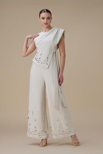 جمبسوت بيج بتصميم غير متماثل وتطريز كريستالي