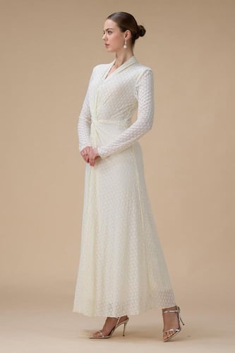 فستان سكري طويل بقصة ملتفة