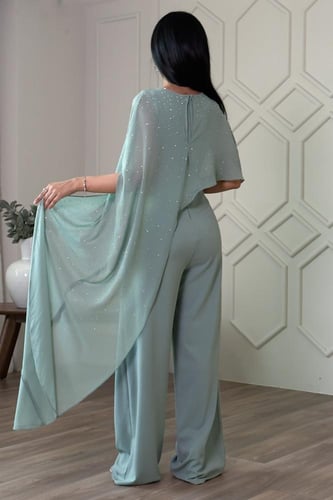 جمبسوت بوشاح مزين بالفصوص لون اخضر فاتح