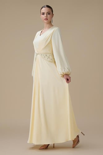 فستان طويل اصفر درابيه ناعم