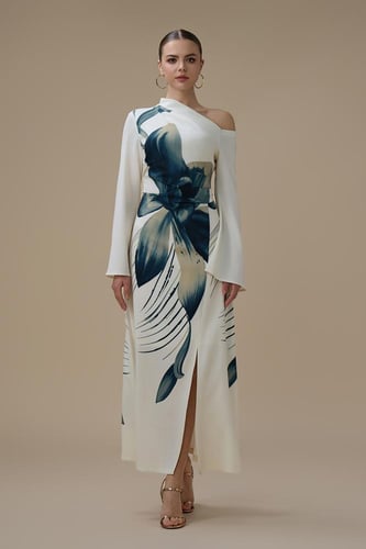 فستان طويل ازرق مورد وقصة كتف واحد