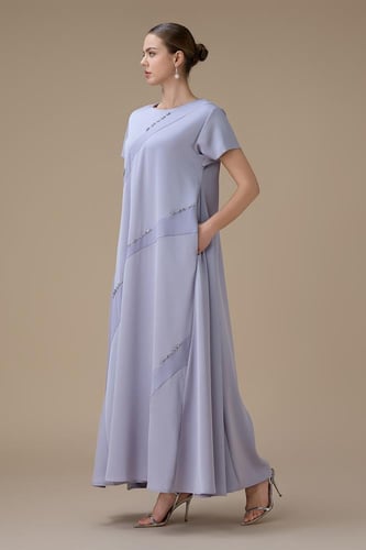 جلابية طويلة موف فاتح فاتح بقصة واسعة