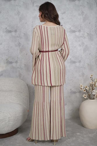 طقم بنطلون وبلوزة بليسيه بحزام