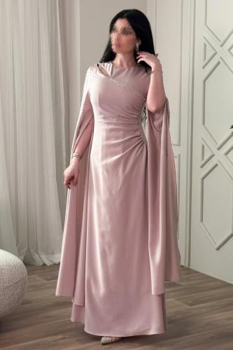 فستان ماكسي كيب بفتحة على الصدر لون وردي