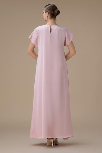 جلابية طويلة وردي فاتح بقصة واسعة