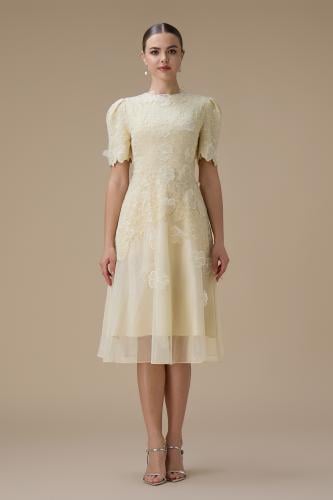 فستان قصير اصفر فاتح اورجانزا بأكمام قصيرة