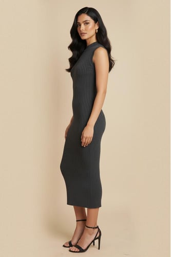 فستان رصاصي ميدي ناعم