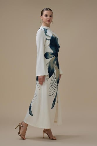 فستان طويل ازرق مورد وقصة كتف واحد