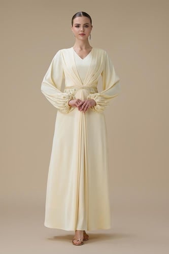 فستان طويل اصفر درابيه ناعم