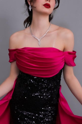 فستان سهره ترتر مكشوف الاكتاف لون فوشي