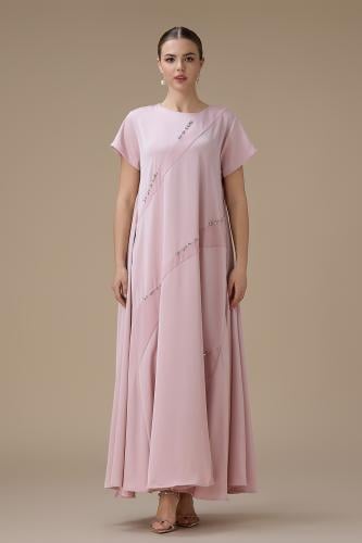 جلابية طويلة وردي فاتح بقصة واسعة