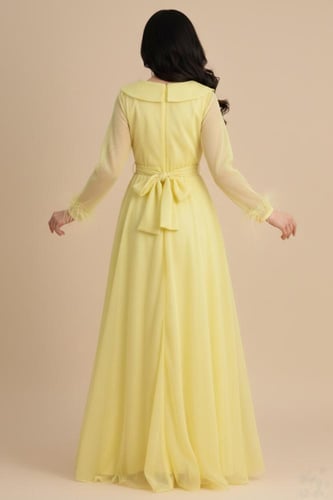 فستان سهرة راقي مطعم بالكريستال لون اصفر