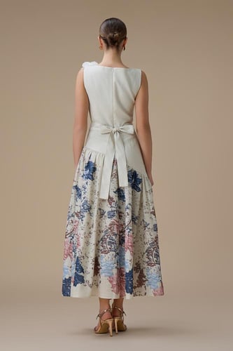 فستان ماكسي بيج بتفاصيل زهرية