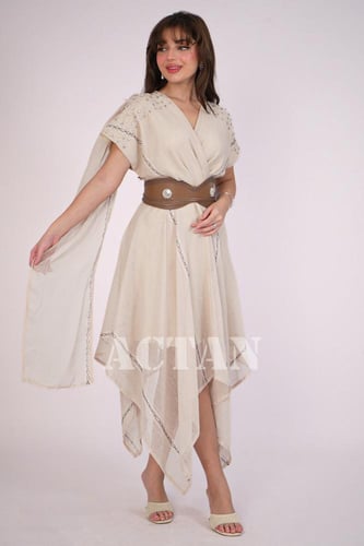 فستان ميدي غير متماثل الطول