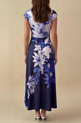 فستان كريب ماكسي بطبعة ورود