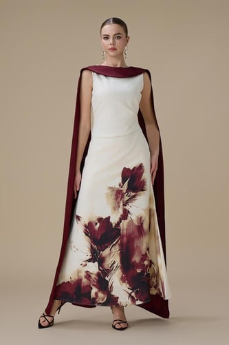 فستان برغندي ماكسي بطبعة زهرية بوشاح