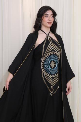 جلابية أنيقة بتصميم فخم وتطريز عصري