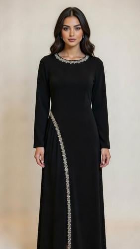 فستان اسود كريب بتفاصيل ملفتفه و مميزه