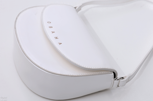 حقيبة يد كلاسيك بيضاء