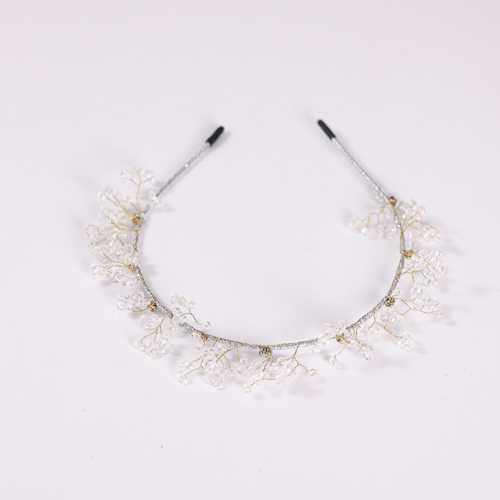 طوق الكريستال