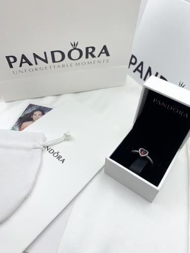 خاتم مستوحى من باندورا احمر