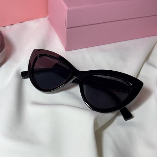 نظارة ميو ميو