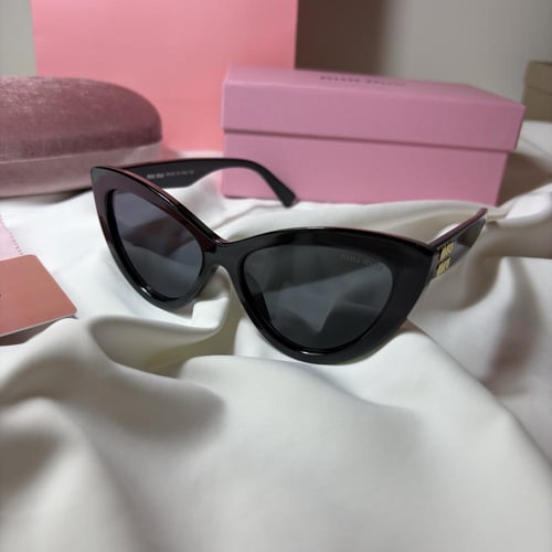 نظارة ميو ميو