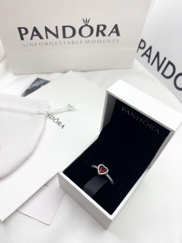 خاتم مستوحى من باندورا احمر