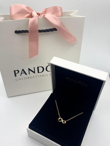 سلسال مستوحى من باندورا ذهبي