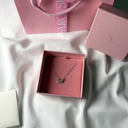 سلسال مستوحى من سوارفسكي