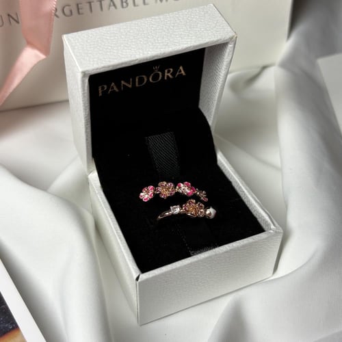 خاتم مستوحى من باندورا ورود