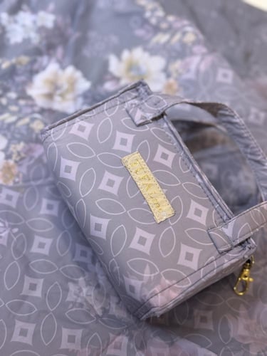 شراشف صلاة خاصة بالسفر منقوشة- كيار