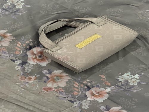 شراشف صلاة خاصة بالسفر منقوشة- كيار