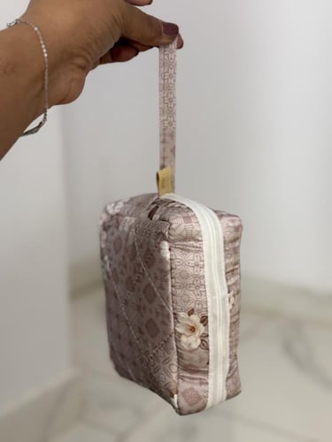 شرشف صلاة من قماش الساتان